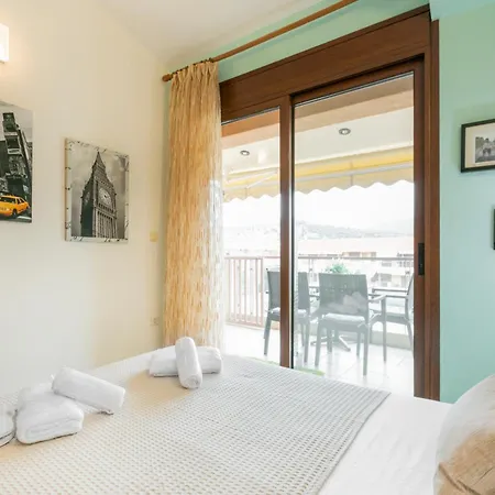 Feel Greek #x015 Holiday home *